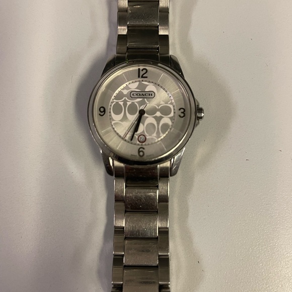 100% Auth Coach Watch - Picture 3 of 16